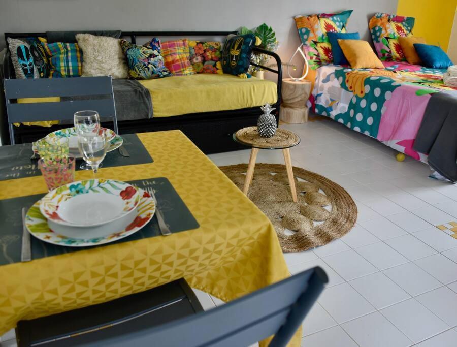 Joli Manga Soley Studio Dans Tres Belle Residence Saint-Francois  Ngoại thất bức ảnh