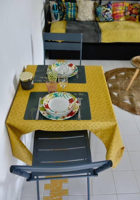 Joli Manga Soley Studio Dans Tres Belle Residence Saint-Francois  Ngoại thất bức ảnh